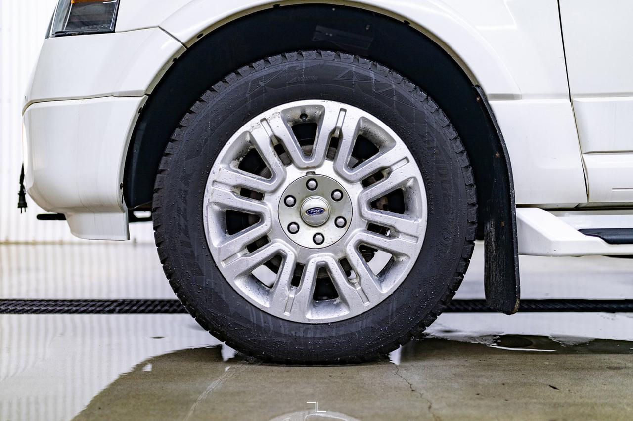 2013 Ford Expedition Max AWD Limited Leather Roof BCam Red Deer AB