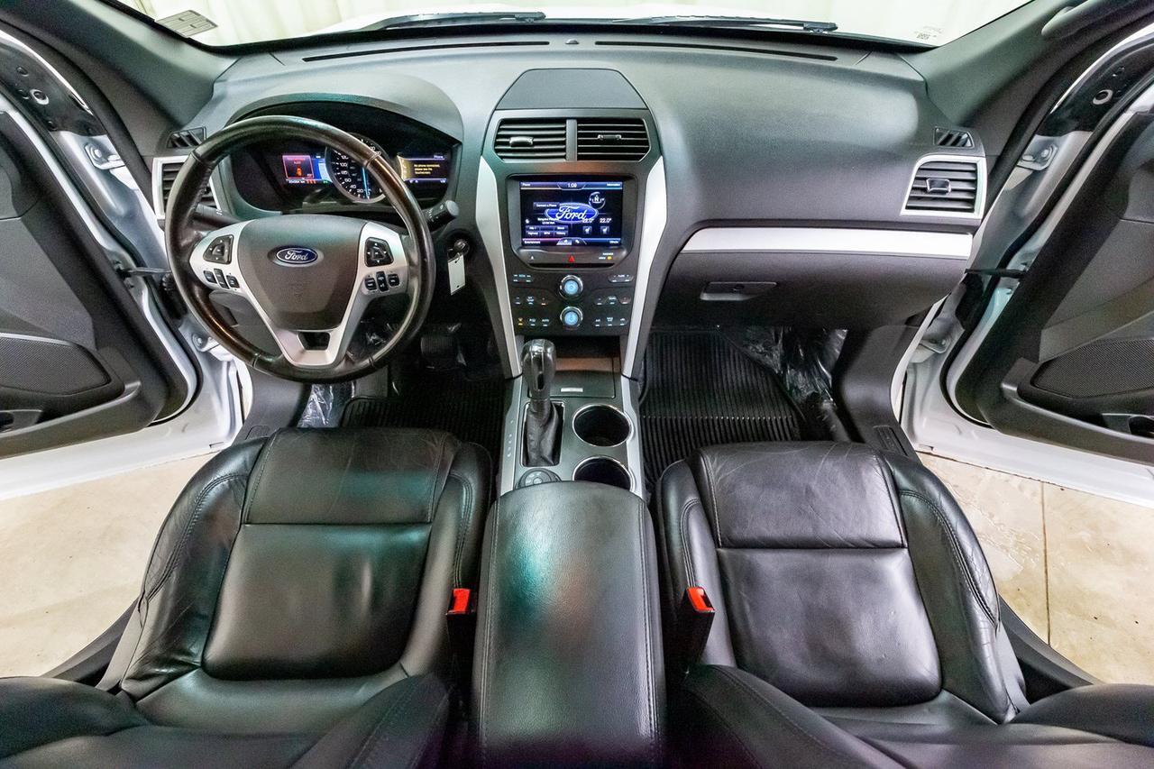 2013 Ford Explorer 4x4 XLT Leather Roof BCam Red Deer AB