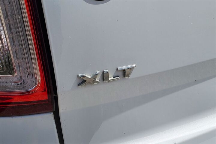 2013 Ford Explorer XLT  TX