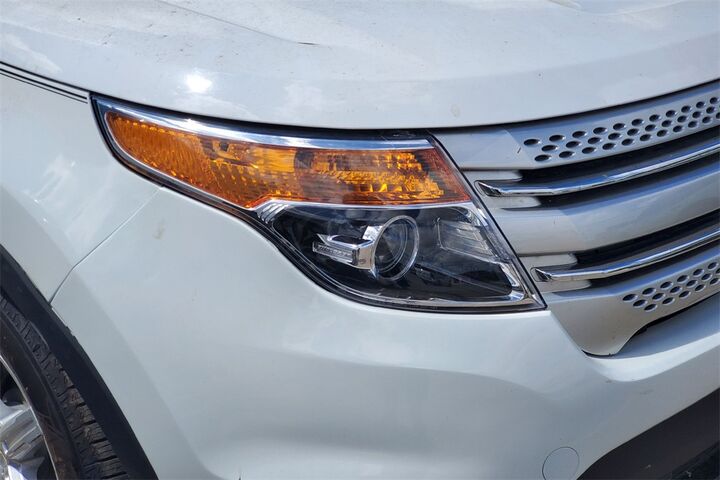 2013 Ford Explorer XLT  TX