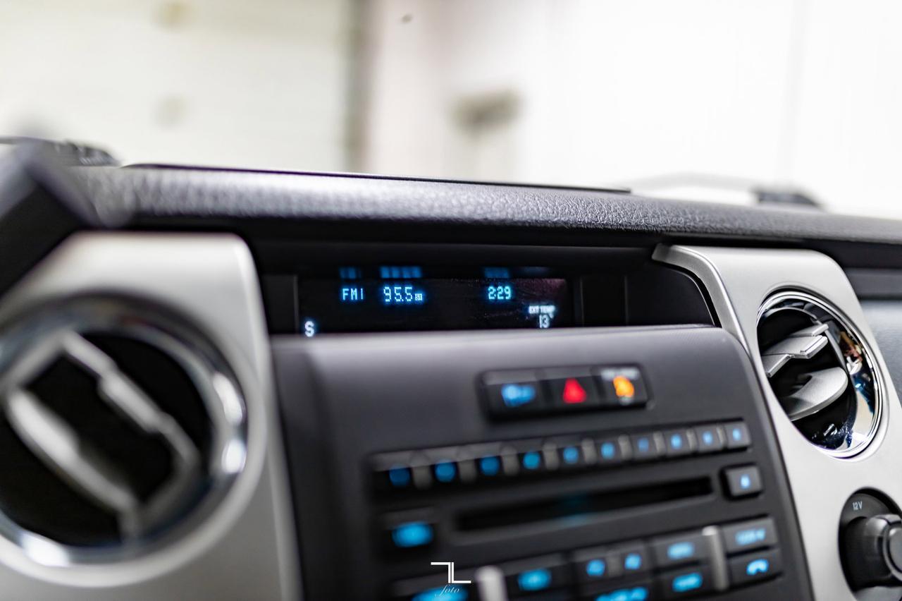 2013 Ford F-150 4x2 Super Crew XLT Longbox Red Deer AB