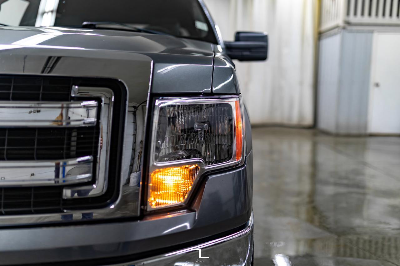 2013 Ford F-150 4x2 Super Crew XLT Longbox Red Deer AB