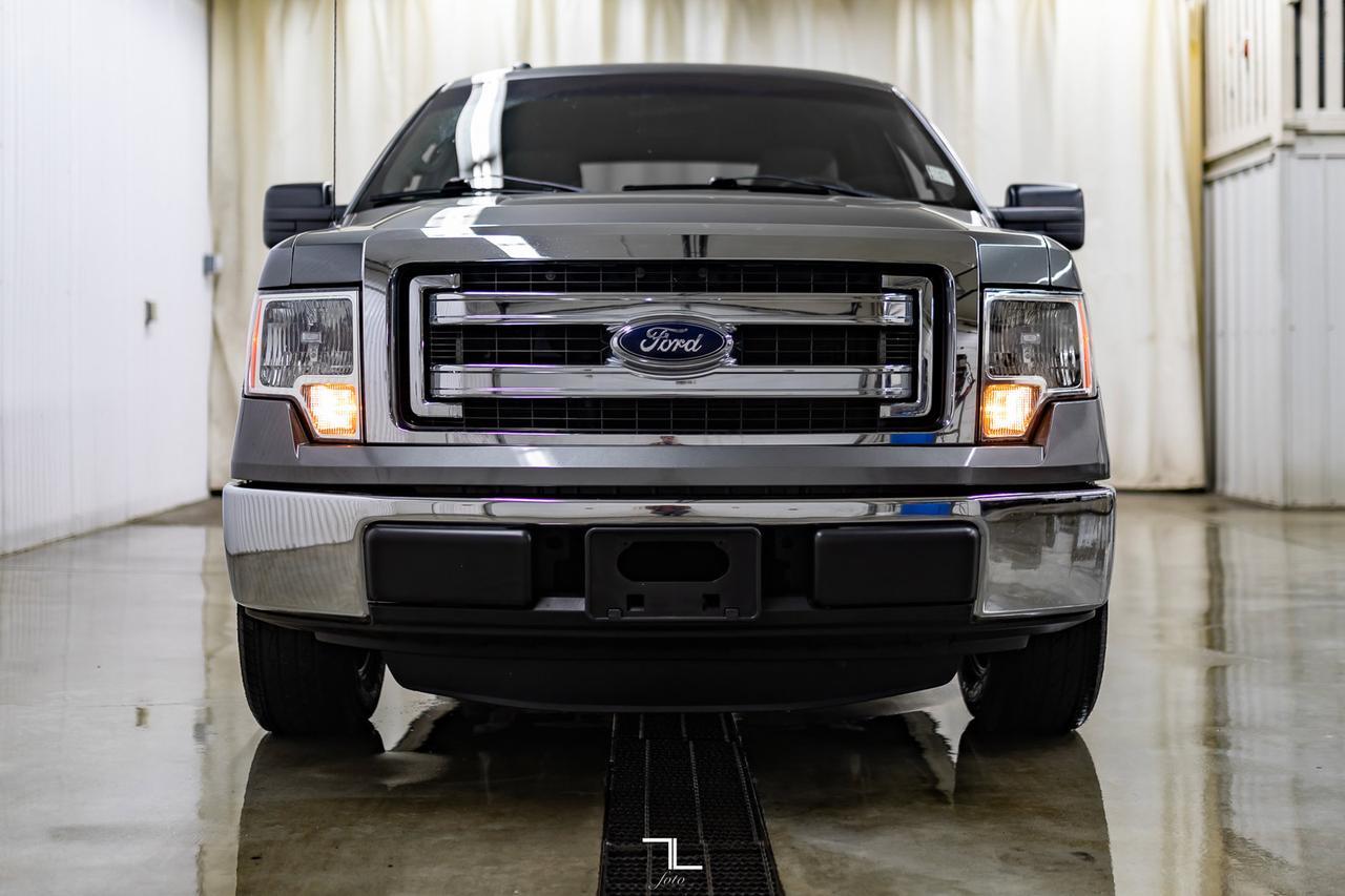 2013 Ford F-150 4x2 Super Crew XLT Longbox Red Deer AB