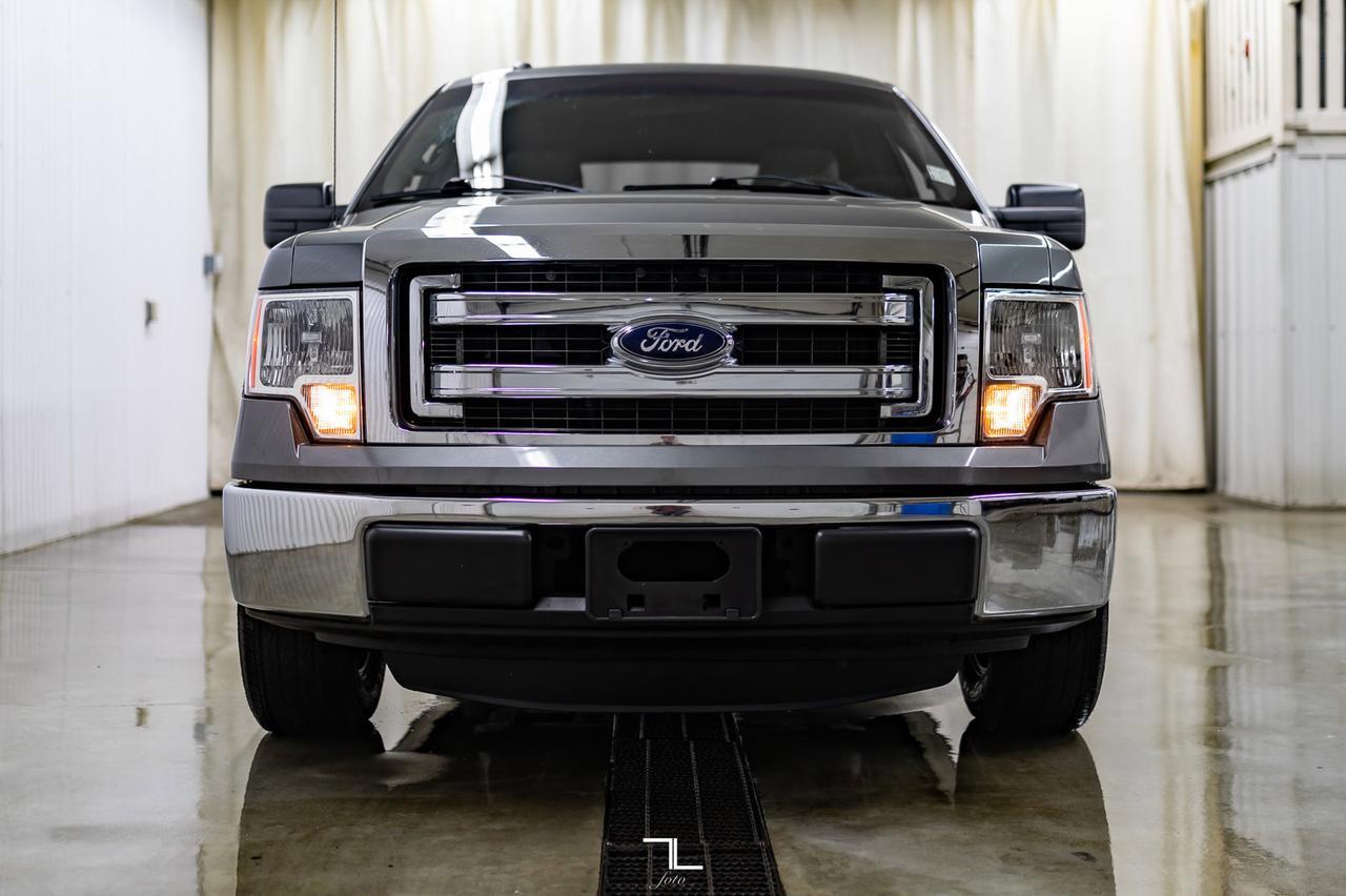 2013 Ford F-150 4x2 Super Crew XLT Longbox Red Deer AB