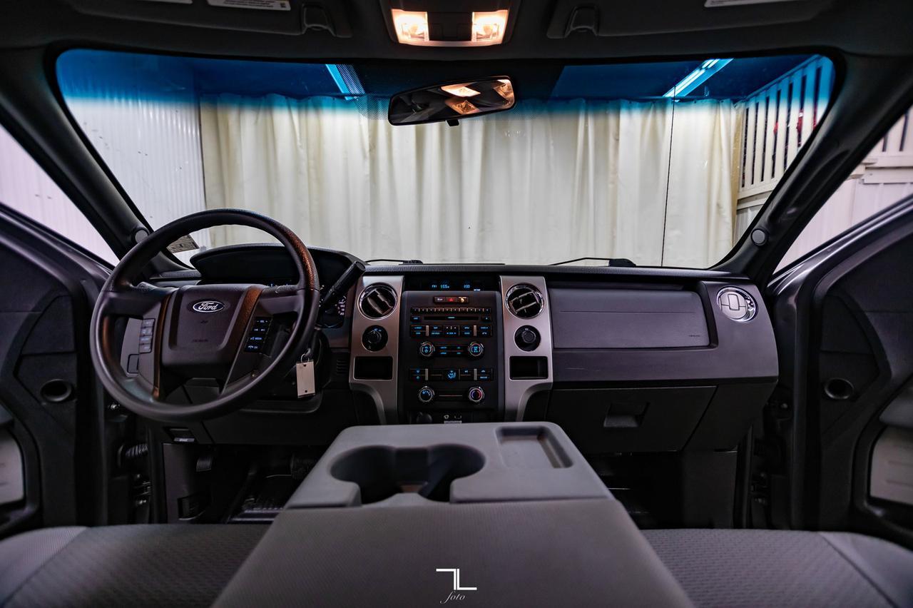 2013 Ford F-150 4x2 Super Crew XLT Longbox Red Deer AB