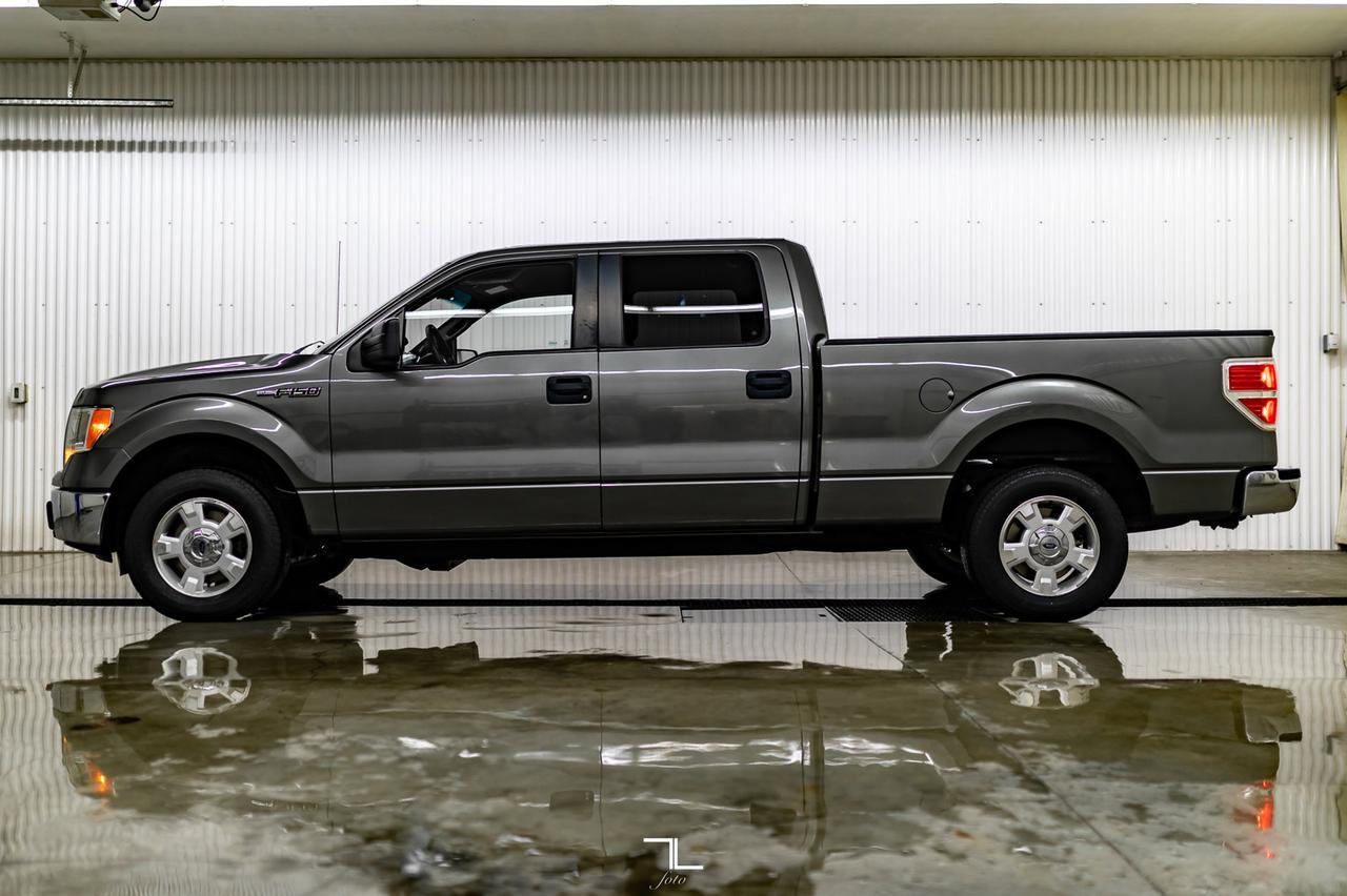 2013 Ford F-150 4x2 Super Crew XLT Longbox Red Deer AB