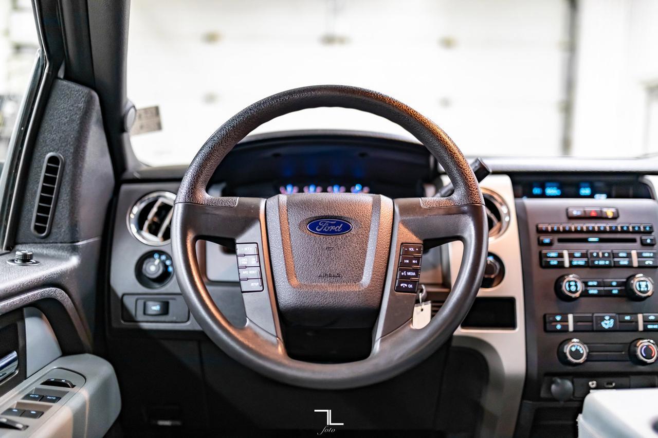 2013 Ford F-150 4x2 Super Crew XLT Longbox Red Deer AB