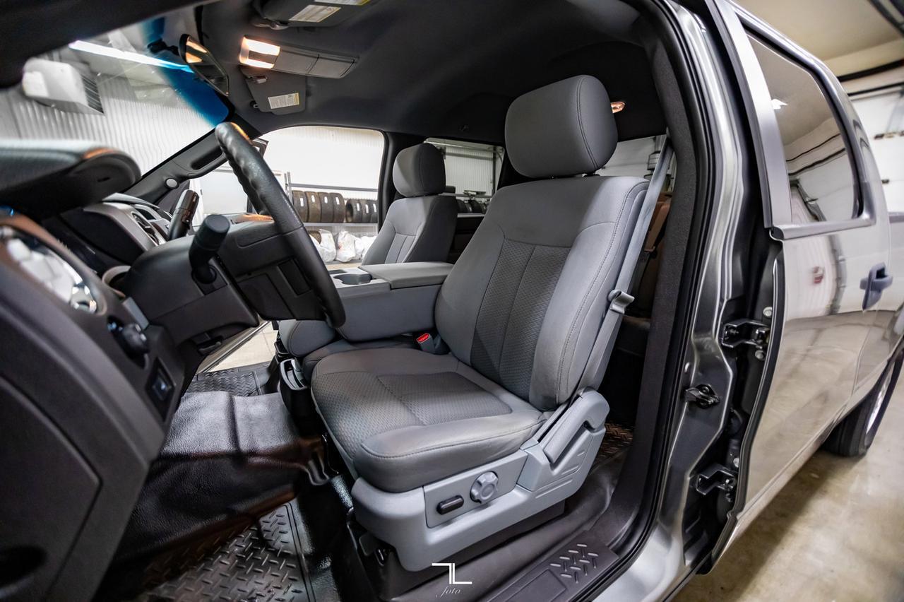 2013 Ford F-150 4x2 Super Crew XLT Longbox Red Deer AB