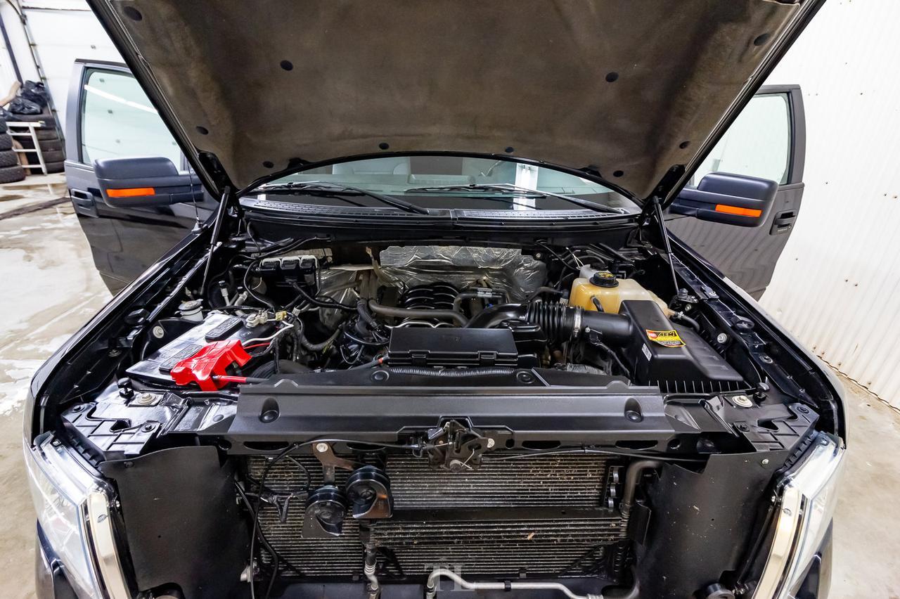 2013 Ford F-150 4x4 Reg Cab XLT Short Box Red Deer AB