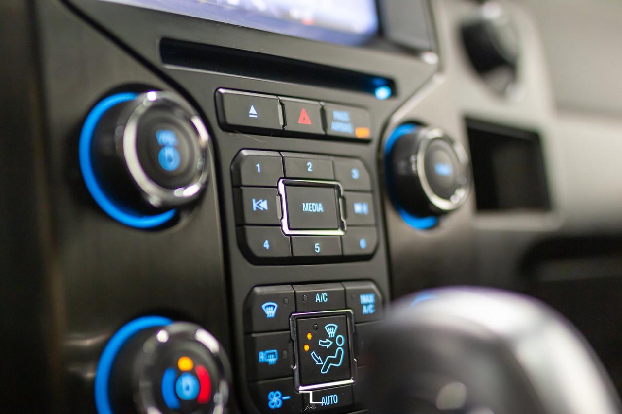 2013 Ford F-150 4x4 Super Crew FX4 Leather Roof Nav BCam Red Deer AB