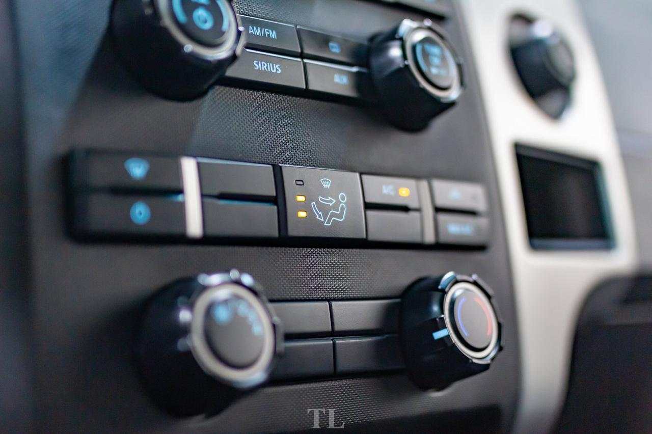 2013 Ford F-150 4x4 Super Crew XLT Red Deer AB