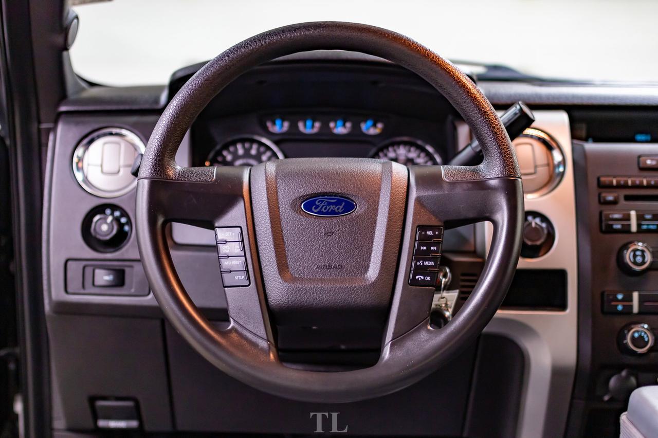 2013 Ford F-150 4x4 Super Crew XLT Red Deer AB