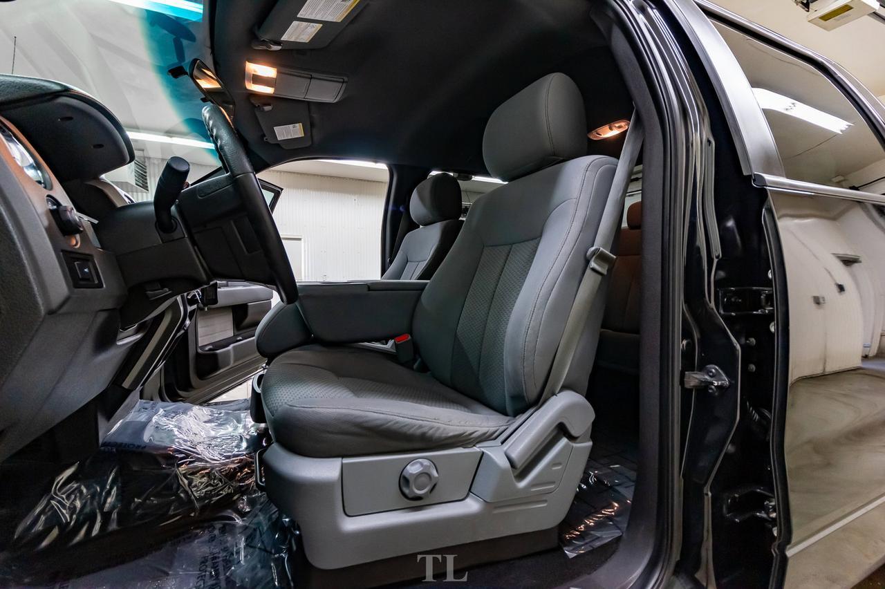 2013 Ford F-150 4x4 Super Crew XLT Red Deer AB