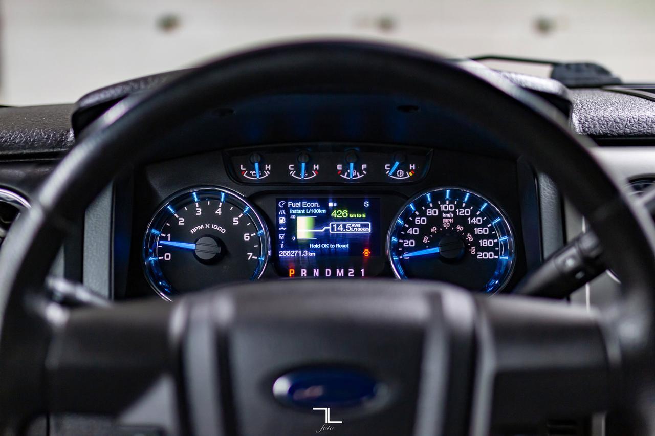 2013 Ford F-150 4x4 Super Crew XLT XTR BCam Red Deer AB