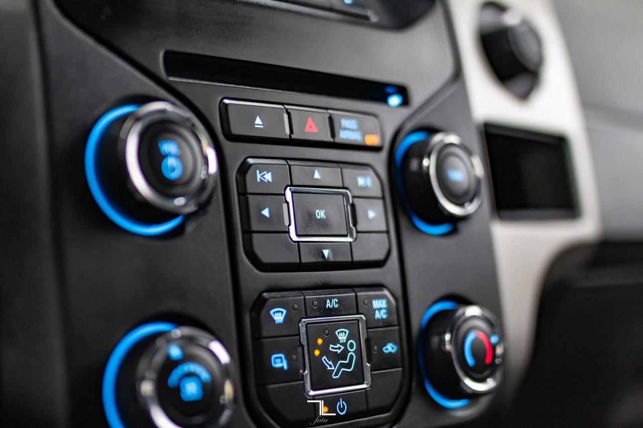 2013 Ford F-150 4x4 Super Crew XLT XTR BCam Red Deer AB