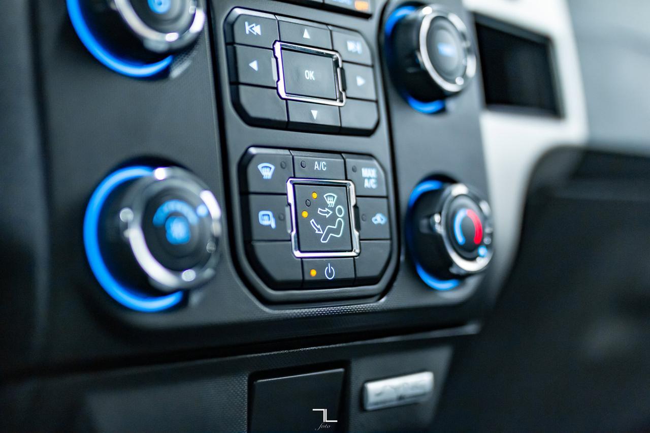 2013 Ford F-150 4x4 Super Crew XLT XTR BCam Red Deer AB