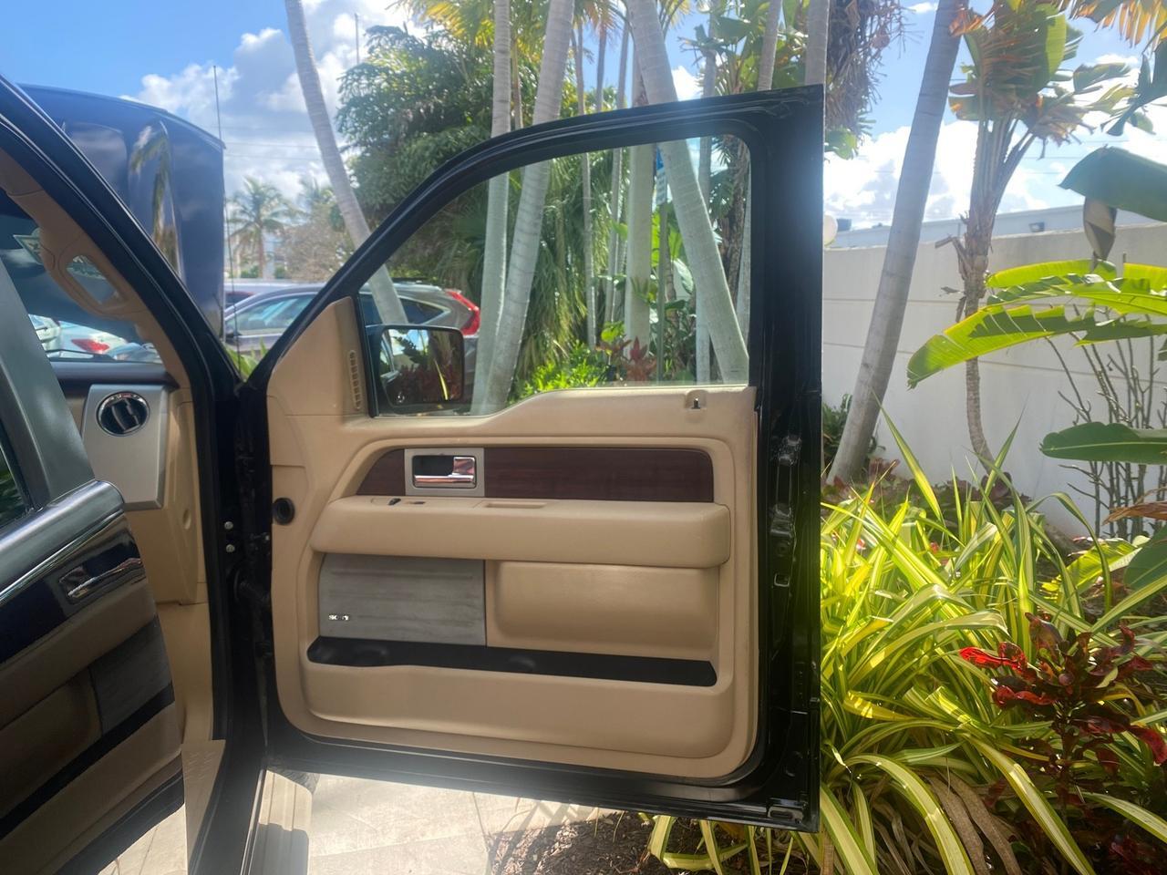 2013 Ford F-150 King Ranch LOW MILES 60,125 1 OWNER Pompano Beach FL