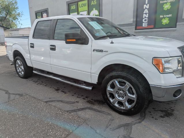 2013 Ford F-150 XLT SuperCrew 145-in's photo