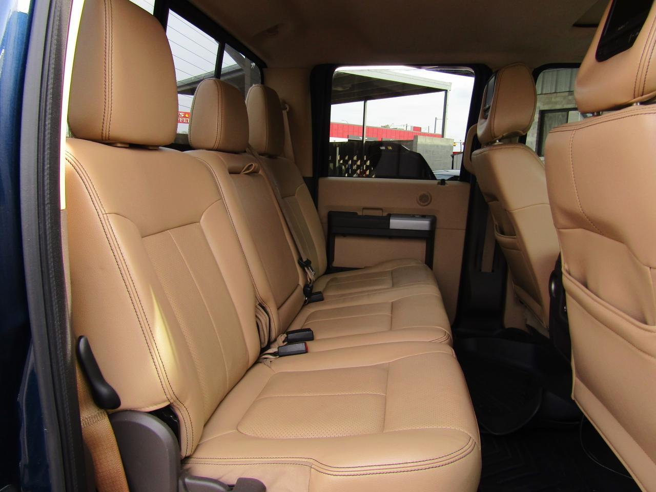 2013 Ford F-250 4WD Crew Cab 156 Lariat Grand Prairie TX