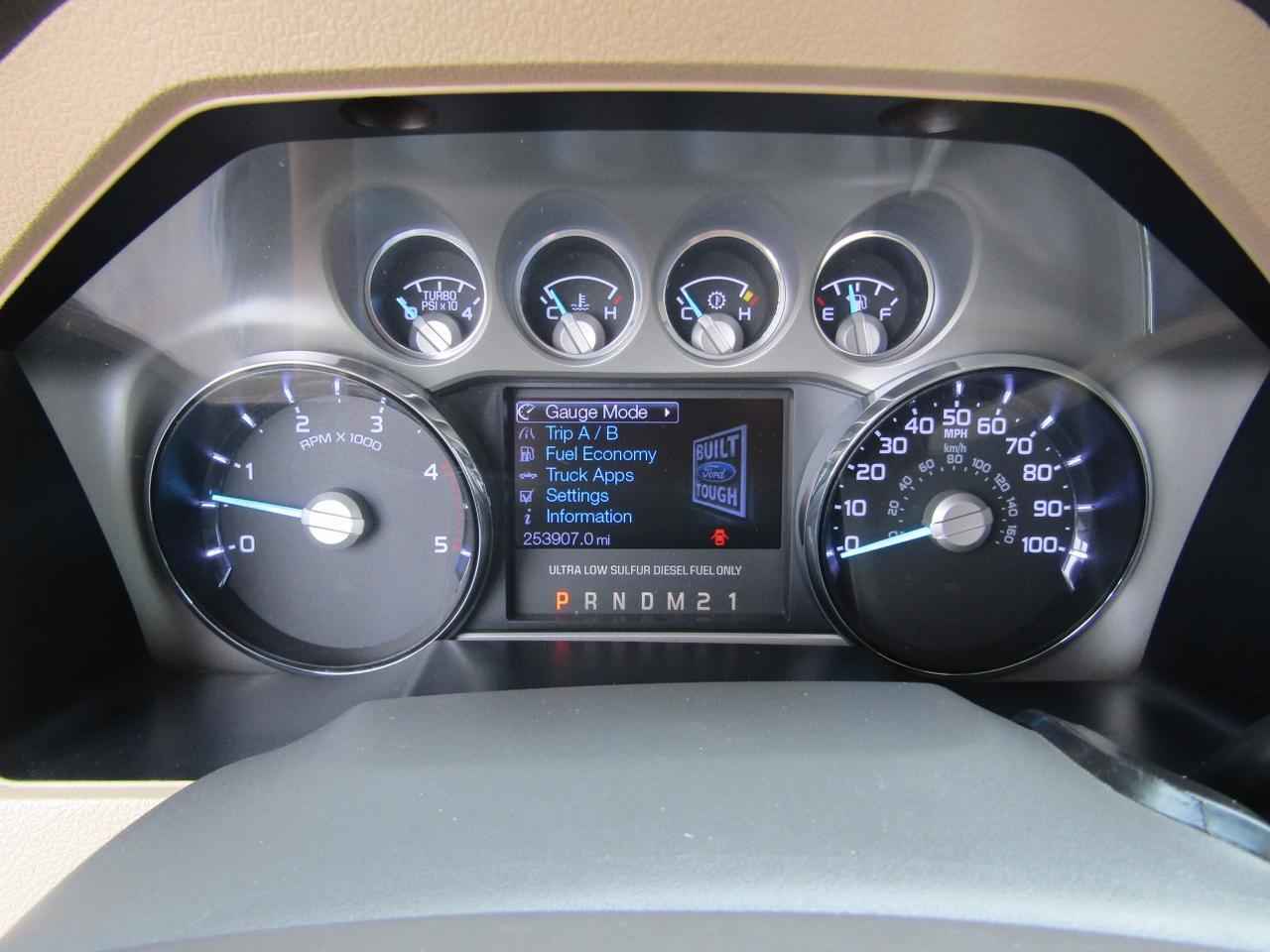 2013 Ford F-250 4WD Crew Cab 156 Lariat Grand Prairie TX