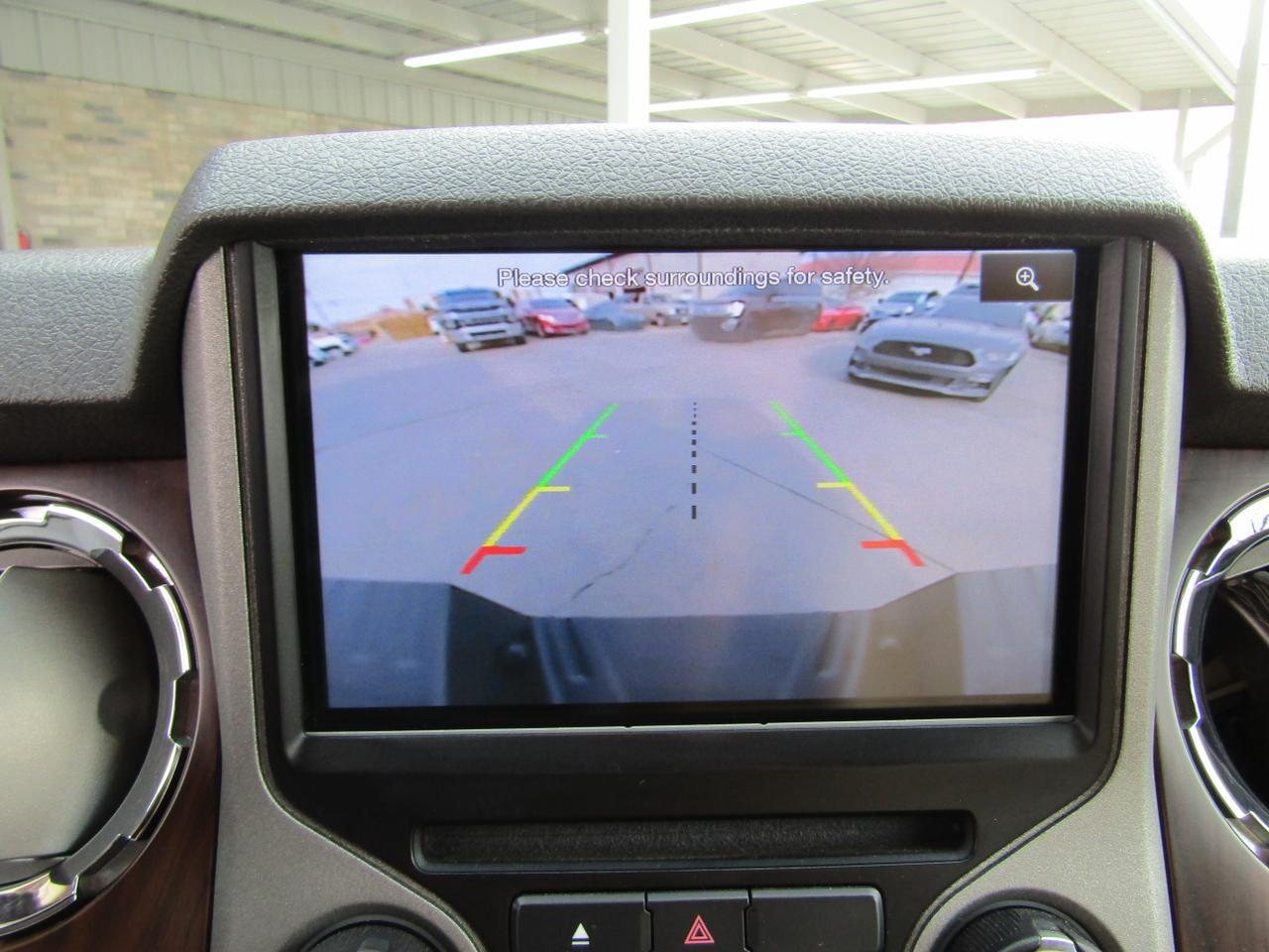 2013 Ford F-250 4WD Crew Cab 156 Lariat Grand Prairie TX