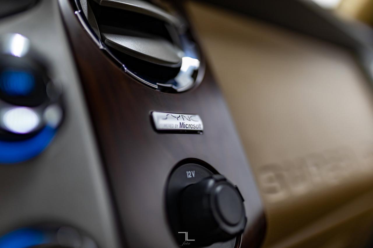 2013 Ford F-250 4x4 Crew Cab Lariat Diesel Leather Nav BCam Red Deer AB