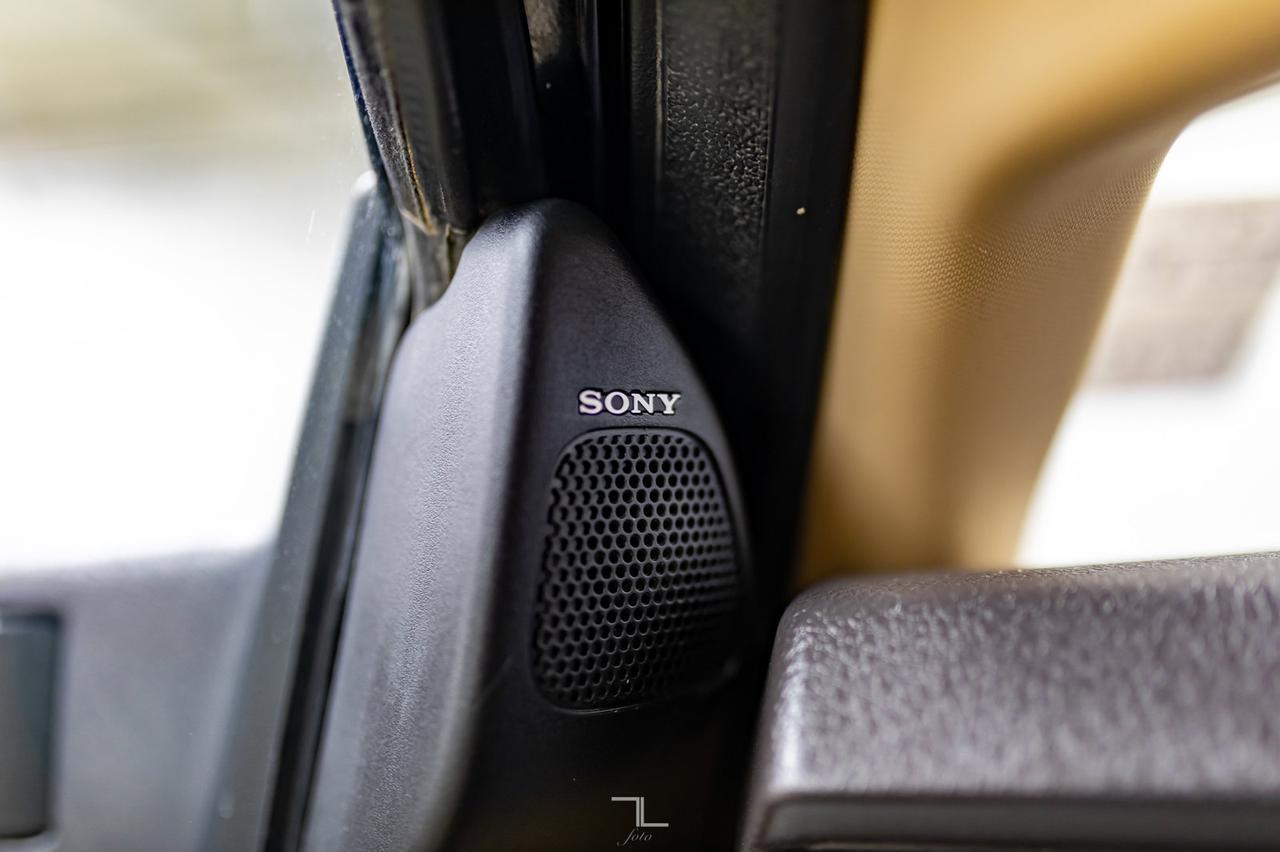 2013 Ford F-250 4x4 Crew Cab Lariat Diesel Leather Nav BCam Red Deer AB