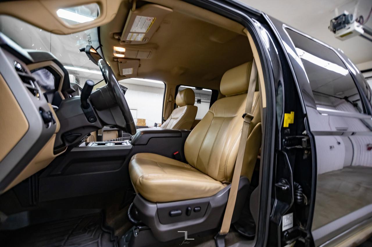 2013 Ford F-250 4x4 Crew Cab Lariat Diesel Leather Nav BCam Red Deer AB