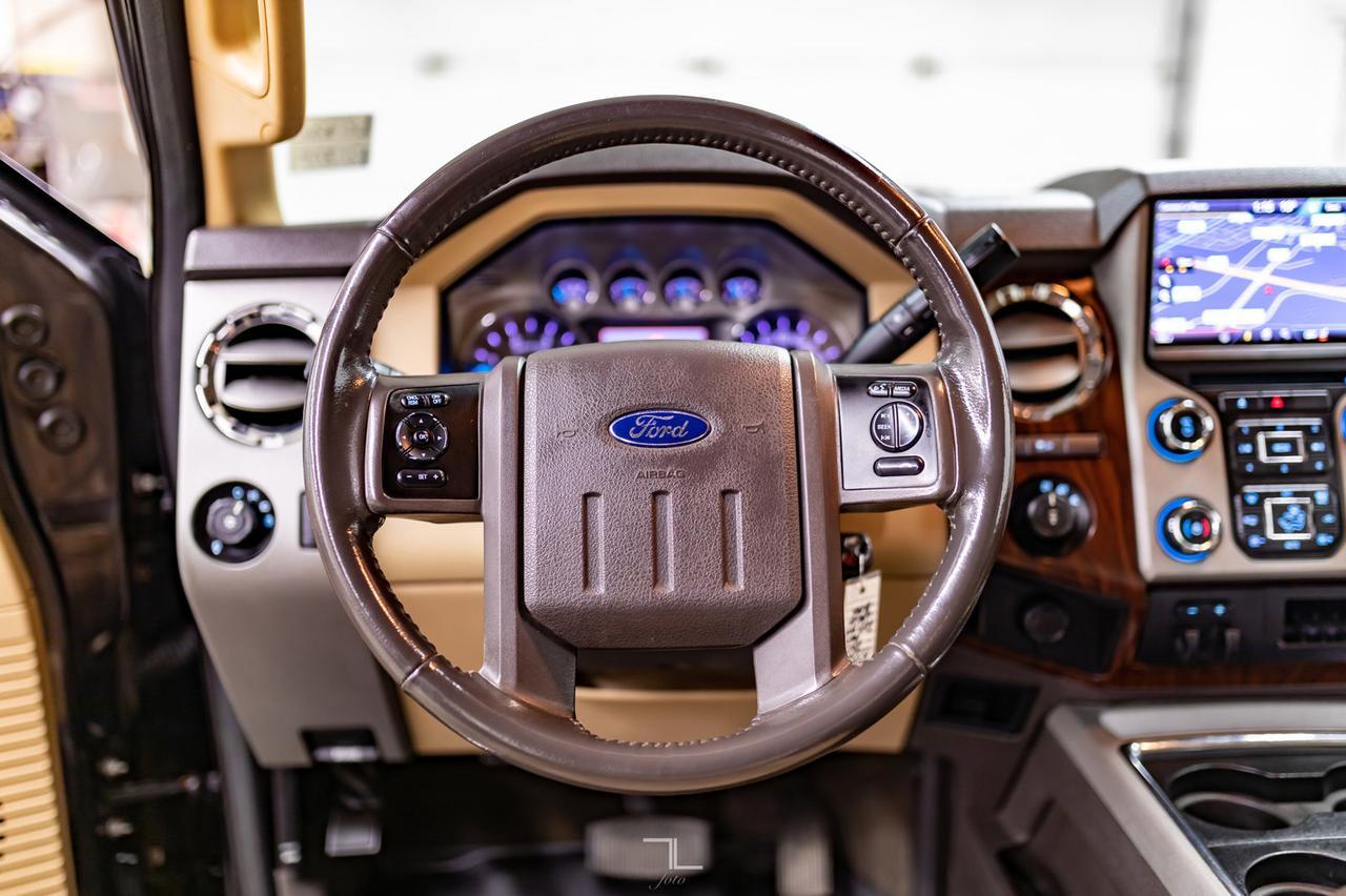 2013 Ford F-250 4x4 Crew Cab Lariat Diesel Leather Nav BCam Red Deer AB