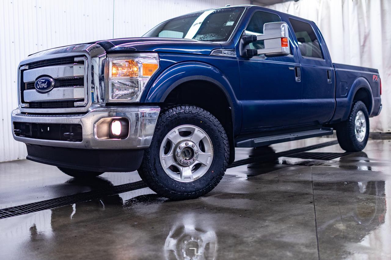 2013 Ford F-250 4x4 Crew Cab XLT FX4 BCam Topper Red Deer AB