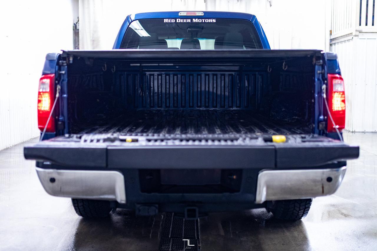 2013 Ford F-250 4x4 Crew Cab XLT FX4 BCam Topper Red Deer AB