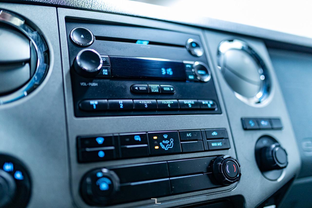 2013 Ford F-250 4x4 Crew Cab XLT FX4 BCam Topper Red Deer AB