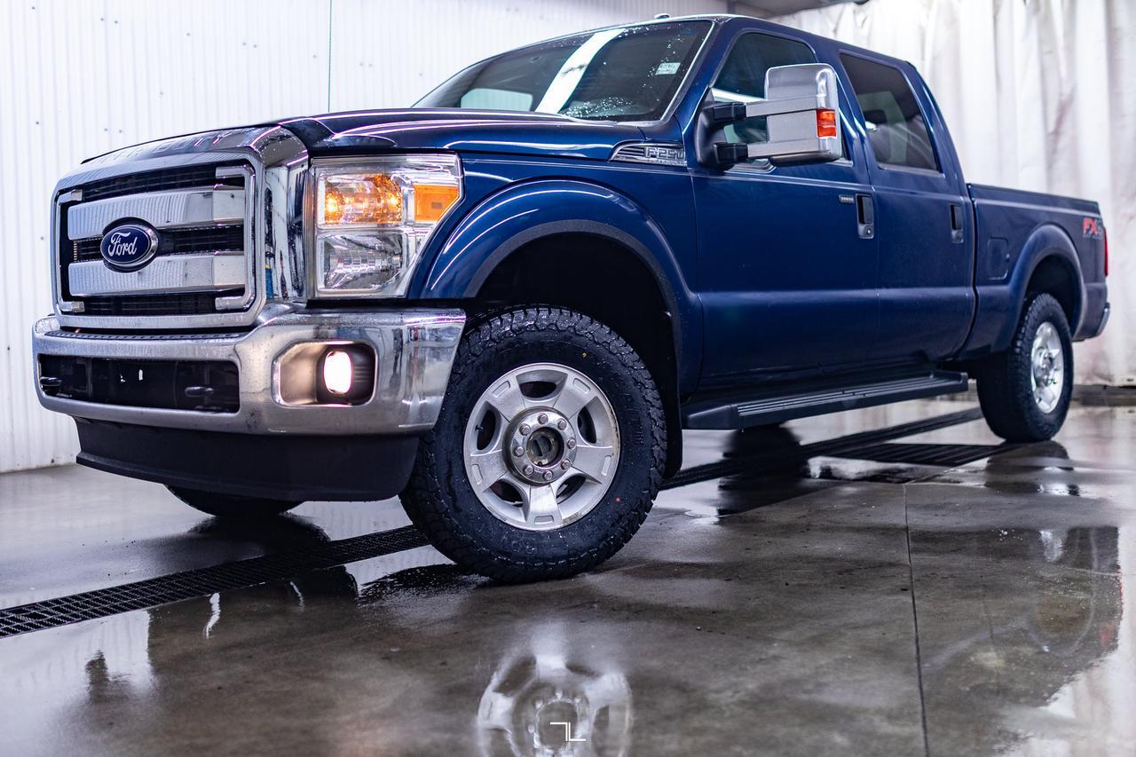 2013 Ford F-250 4x4 Crew Cab XLT FX4 BCam Topper Red Deer AB