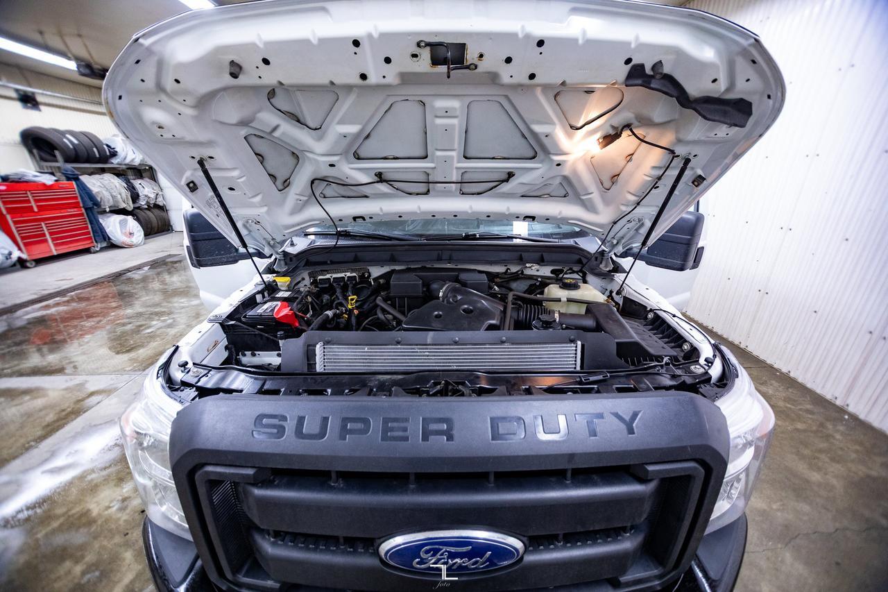 2013 Ford F-250 4x4 Reg Cab XL Longbox Red Deer AB