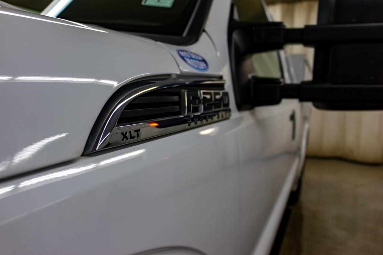 2013 Ford F-250 4x4 Super Cab XLT Mechanic's Box Red Deer AB