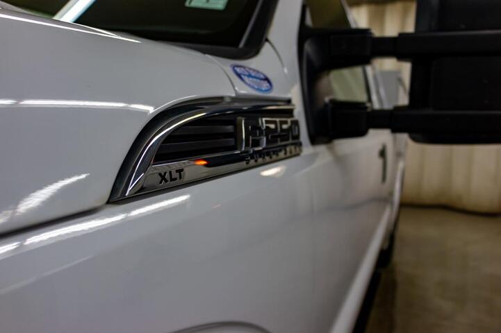 2013 Ford F-250 4x4 Super Cab XLT Mechanic's Box Red Deer AB