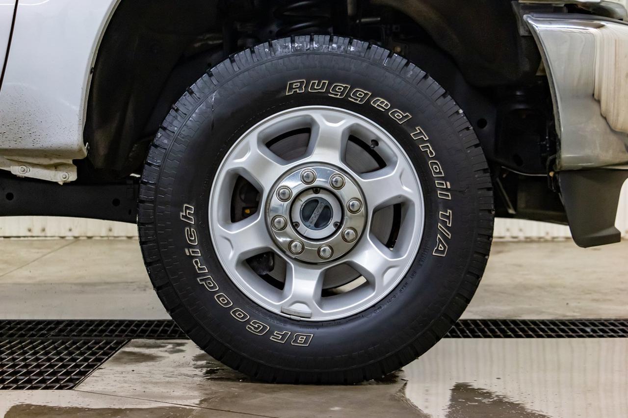 2013 Ford F-250 4x4 Super Cab XLT Mechanic's Box Red Deer AB