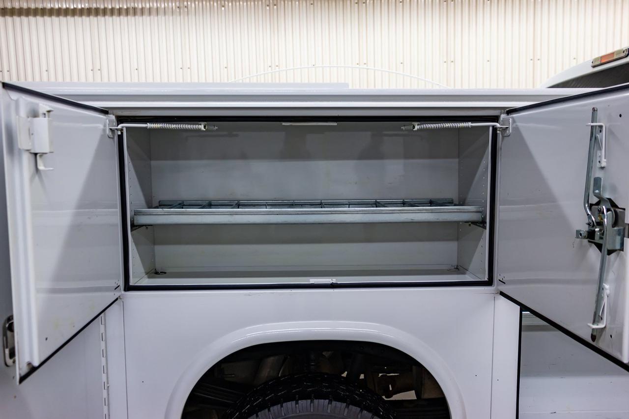 2013 Ford F-250 4x4 Super Cab XLT Mechanic's Box Red Deer AB