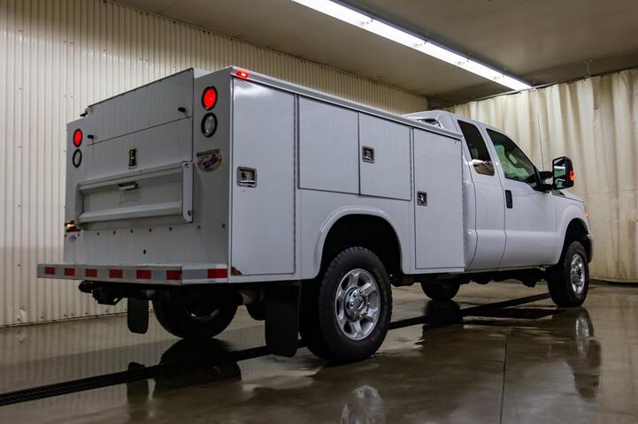 2013 Ford F-250 4x4 Super Cab XLT Mechanic's Box Red Deer AB