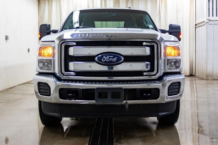 2013 Ford F-250 4x4 Super Cab XLT Mechanic's Box Red Deer AB
