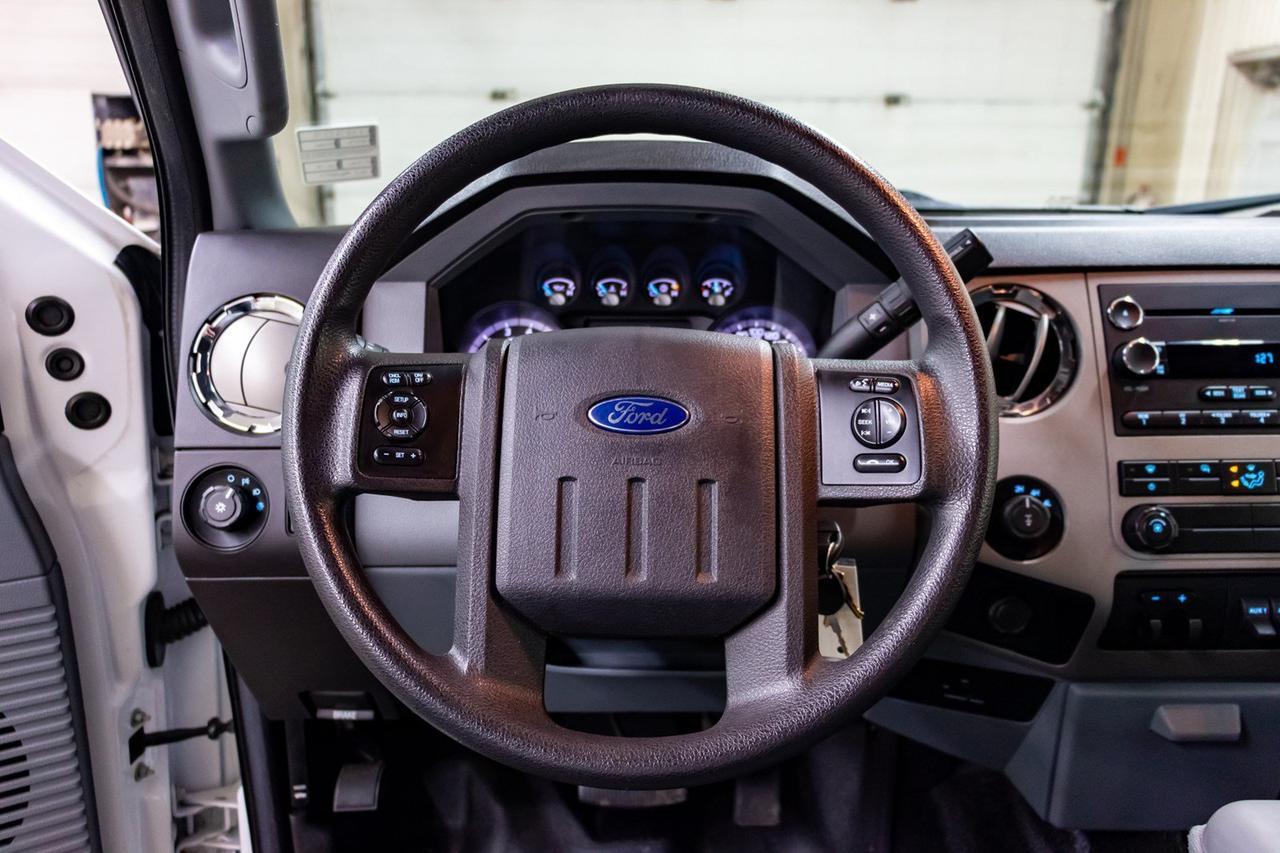 2013 Ford F-250 4x4 Super Cab XLT Mechanic's Box Red Deer AB