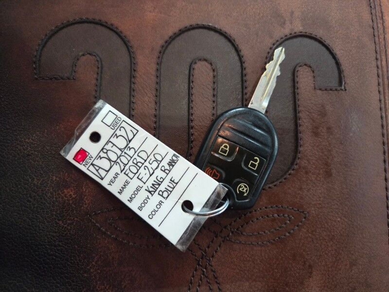 2013 Ford F-250 King Ranch 4WD 6.7L Diesel GPS Nav Camera Sunroof Gooseneck FREE WARRANTY Arlington TX