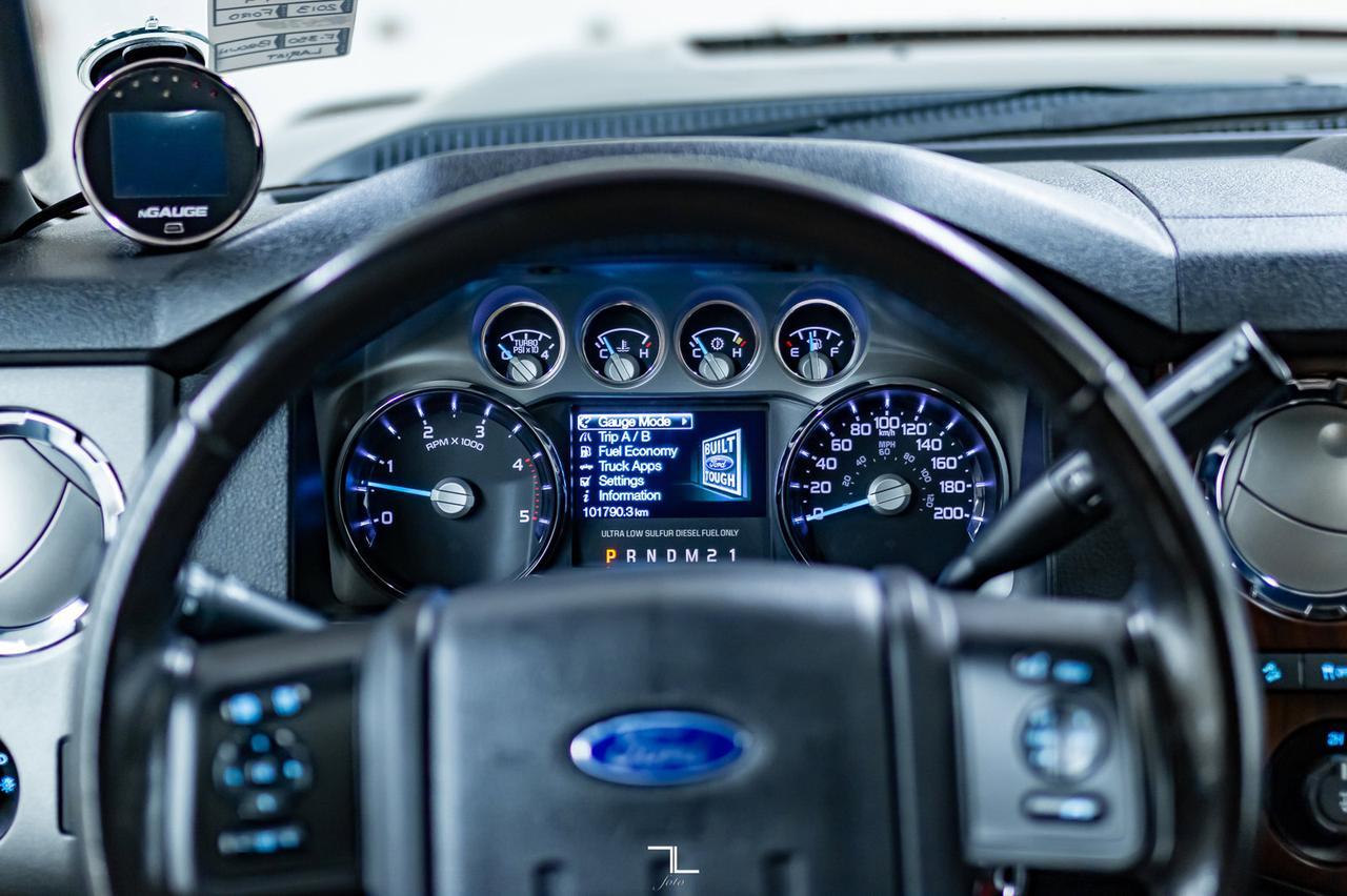 2013 Ford F-350 4x4 Crew Cab Lariat FX4 Diesel Leather Roof Nav Red Deer AB