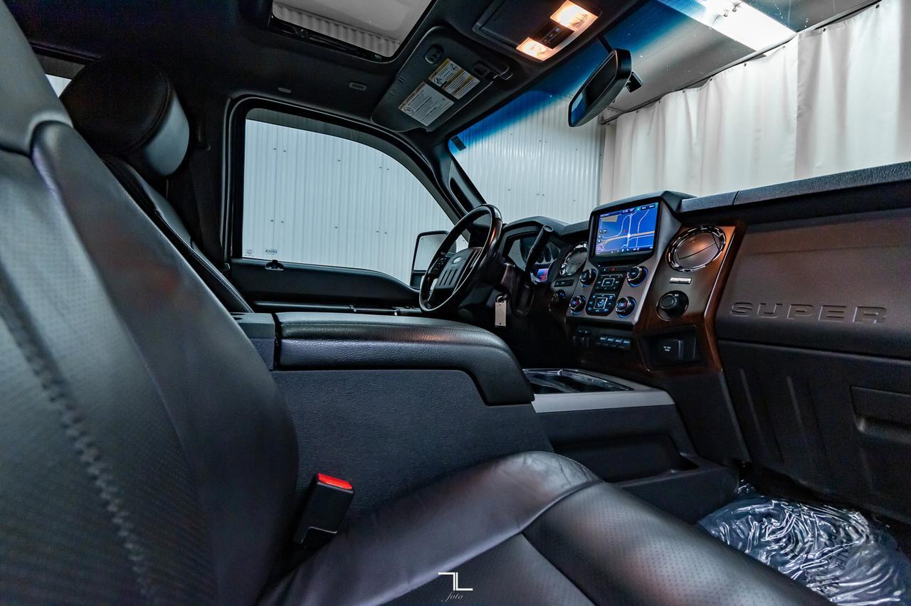 2013 Ford F-350 4x4 Crew Cab Lariat FX4 Diesel Leather Roof Nav Red Deer AB