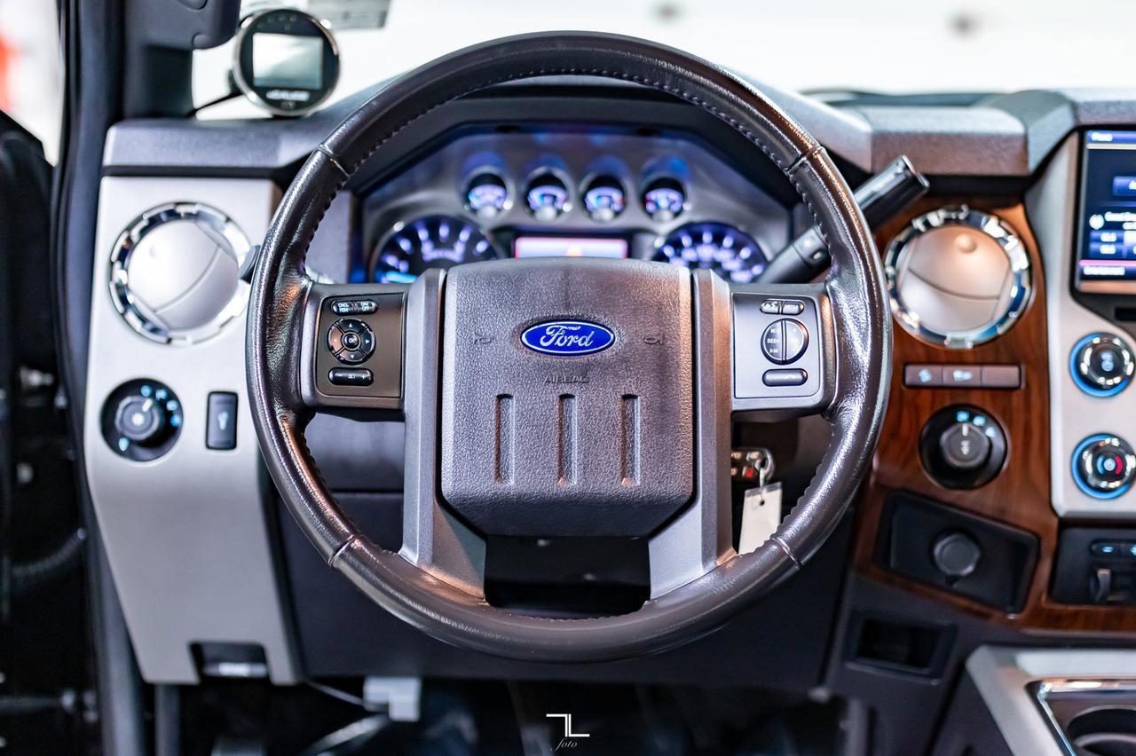 2013 Ford F-350 4x4 Crew Cab Lariat FX4 Diesel Leather Roof Nav Red Deer AB