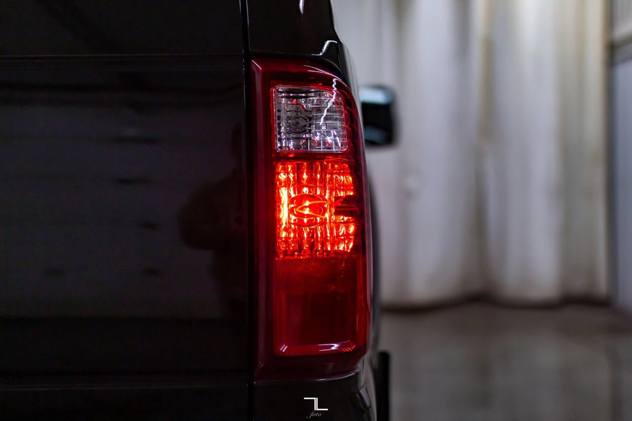 2013 Ford F-350 4x4 Crew Cab Lariat FX4 Diesel Leather Roof Nav Red Deer AB