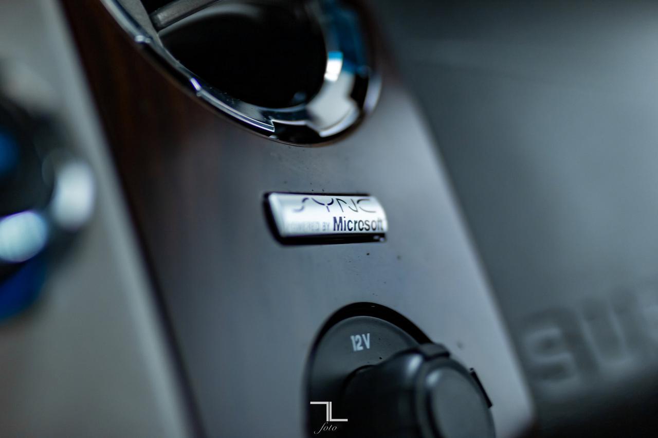 2013 Ford F-350 4x4 Crew Cab Lariat FX4 Dually Diesel Leather Roof Nav Red Deer AB