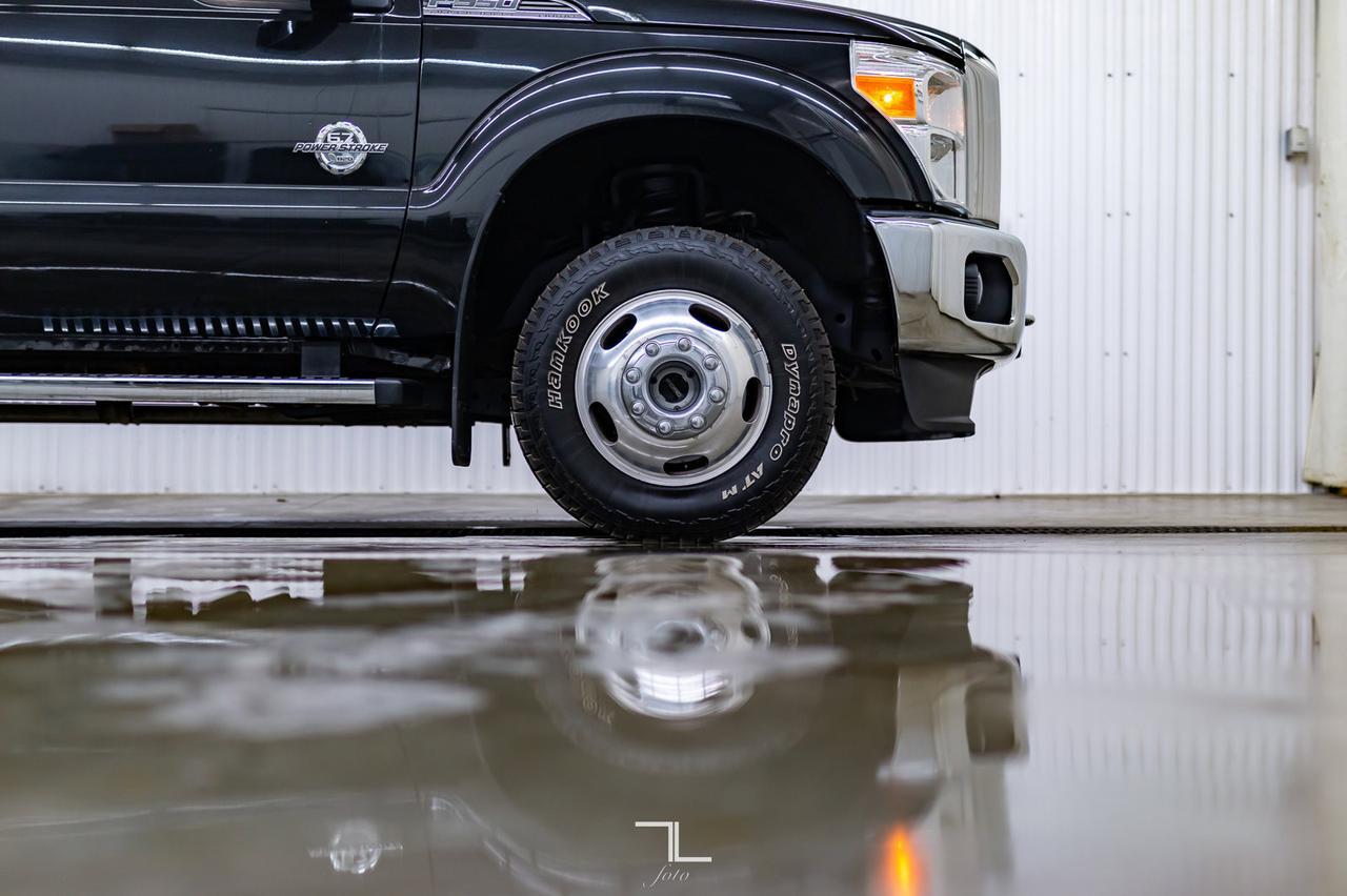 2013 Ford F-350 4x4 Crew Cab Lariat FX4 Dually Diesel Leather Roof Nav Red Deer AB