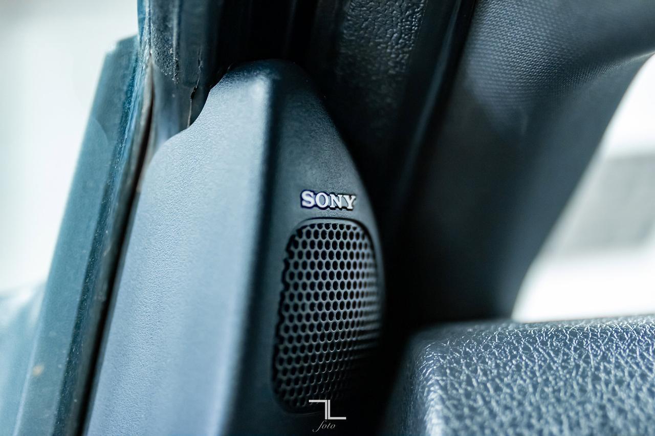 2013 Ford F-350 4x4 Crew Cab Lariat FX4 Dually Diesel Leather Roof Nav Red Deer AB