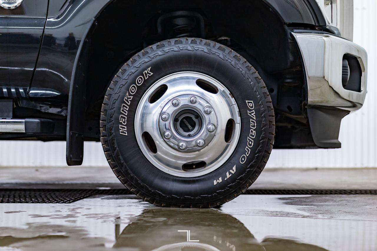 2013 Ford F-350 4x4 Crew Cab Lariat FX4 Dually Diesel Leather Roof Nav Red Deer AB